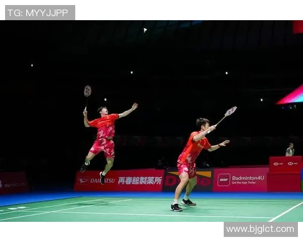 重庆羽毛球队配合问题引发热议球员间默契与战术选择成焦点